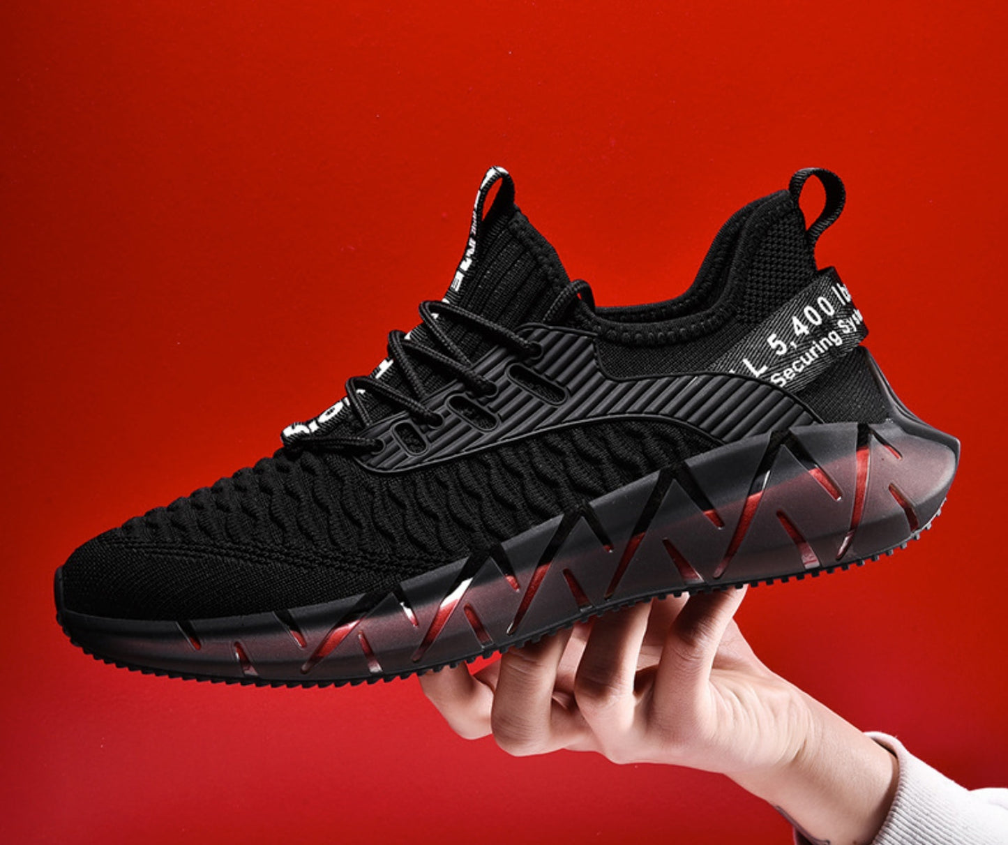 Universal Outdoor Sneakers - Byloh