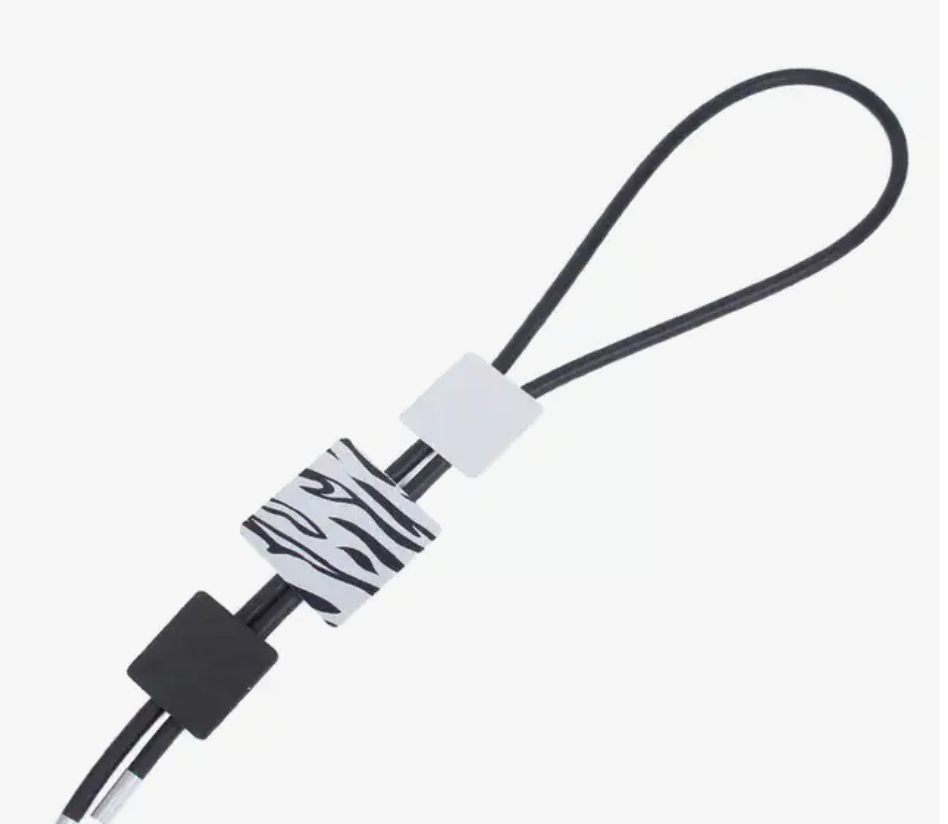 Lost Zebra Pendant - Byloh