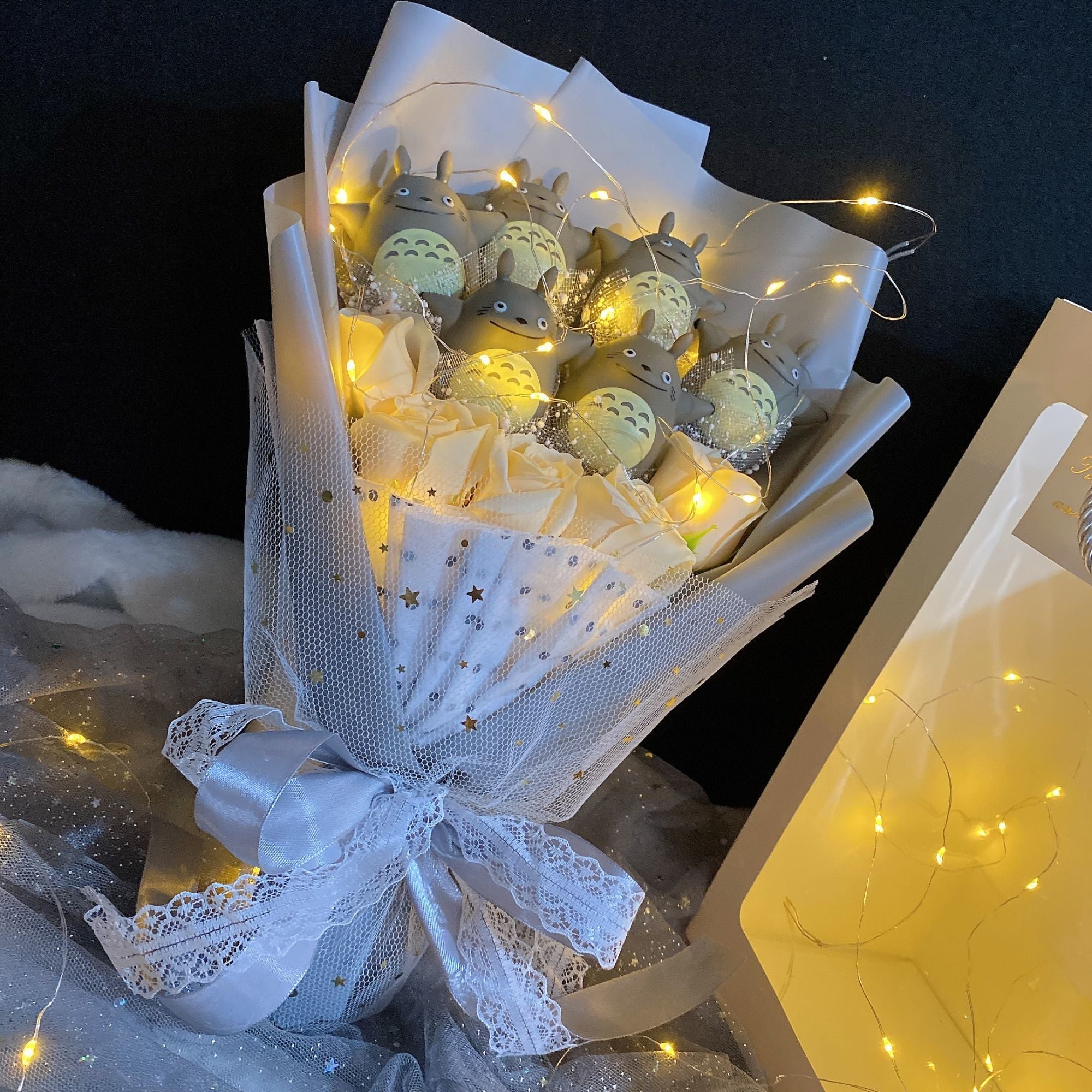 Hello Kitty Bouquet With Led Light
