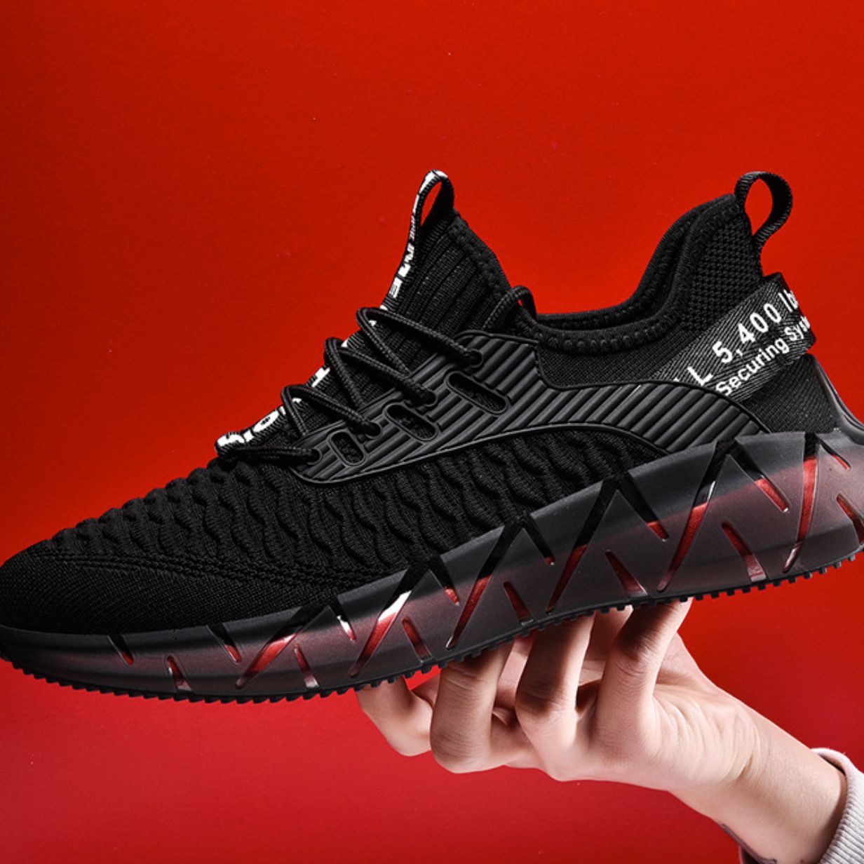 Universal Outdoor Sneakers - Byloh