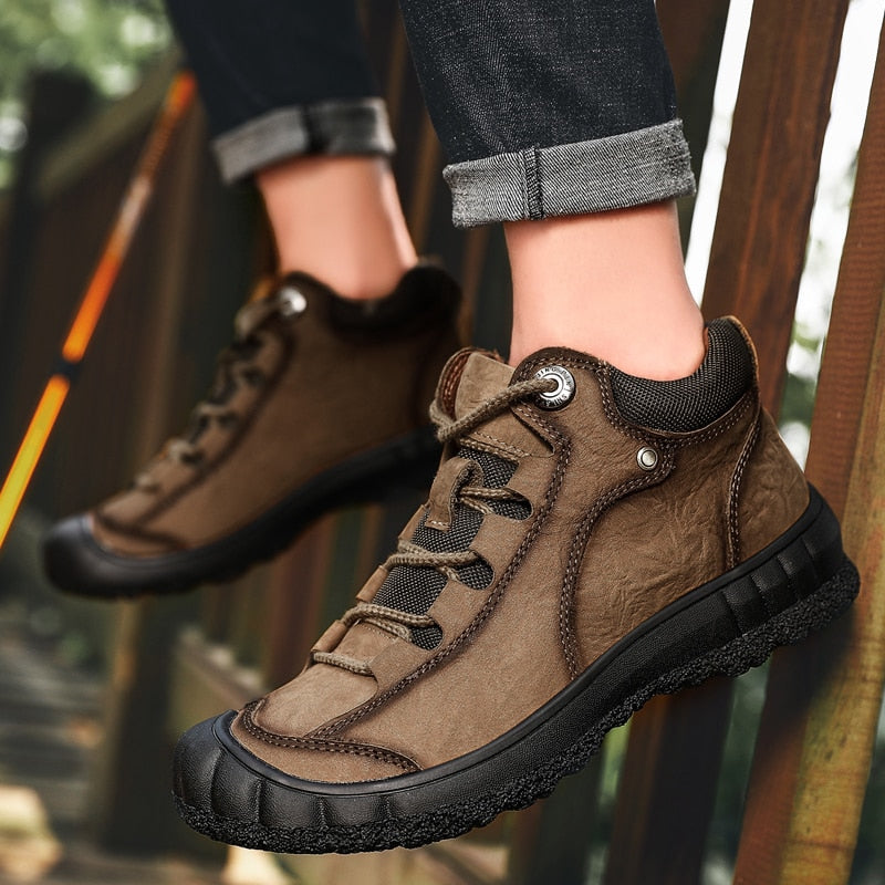 Men Retro Golden Leather Boots - Byloh