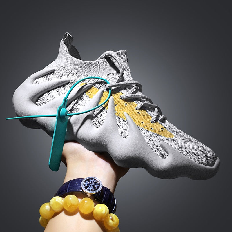 Eight Claw Running Sneakers - Byloh