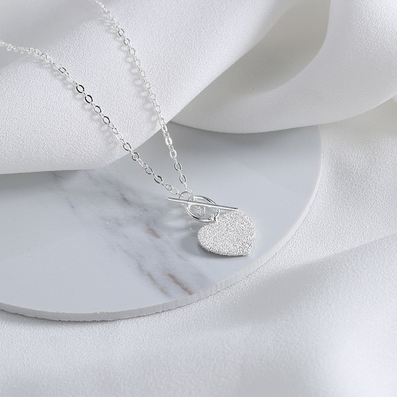 Stamp Frosted Flashing Love Necklace - Byloh