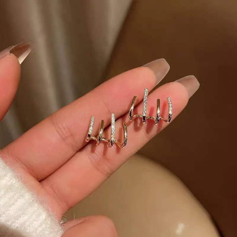 Claw Clip Earrings - Byloh