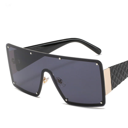Oversize Square Sunglasses 2022 - Byloh